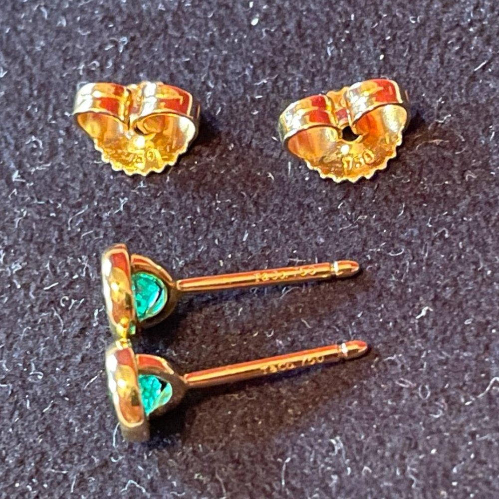 ❌SOLD❌  New TIFFANY & CO. x Elsa Peretti 18k Emerald Studs - Picture 6 of 8